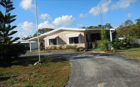 213 Pine Tree Ln, Sebring, FL 33872 photo 2
