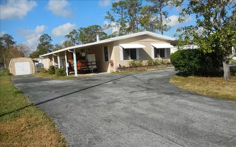213 Pine Tree Ln, Sebring, FL 33872 photo 17
