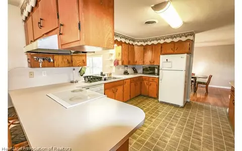 1221 Taseschee Dr, Sebring, FL 33870 photo 5
