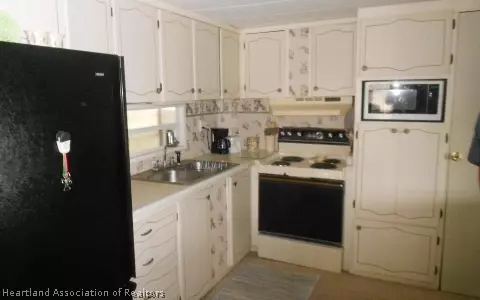 1936 E Robin Ave, Sebring, FL 33870 photo 2