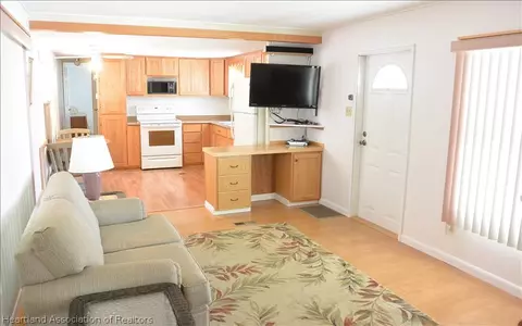 2413 Georgia St, Sebring, FL 33870 photo 3