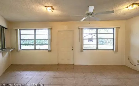 709 Golfside Ln, Sebring, FL 33870 photo 8