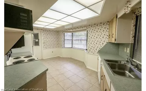 709 Golfside Ln, Sebring, FL 33870 photo 6