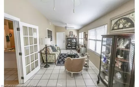 1069 Hyacinth Ave, Sebring, FL 33875 photo 9