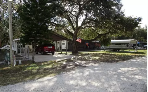 108 Axley Rd, Sebring, FL 33876 photo 2