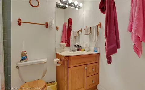 1111 Lakeshore Dr, Lorida, FL 33857 photo 8