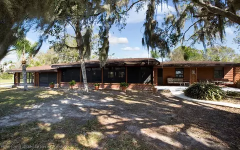 1111 Lakeshore Dr, Lorida, FL 33857 photo 23