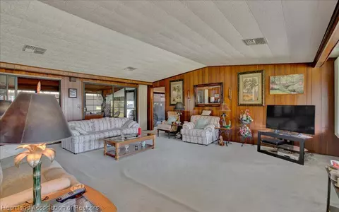 1111 Lakeshore Dr, Lorida, FL 33857 photo 16