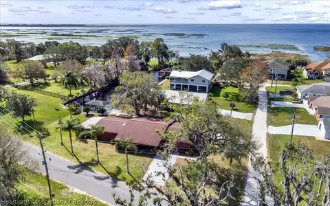 1111 Lakeshore Dr, Lorida, FL 33857 photo 4