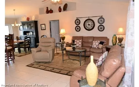 1449 Mitchell Dr, Sebring, FL 33872 photo 4