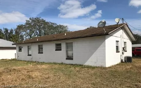 4633 Starfish Ave, Sebring, FL 33870 photo 2