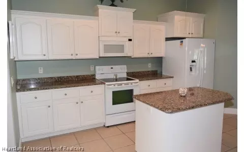 4300 Duffer Loop, Sebring, FL 33872 photo 9