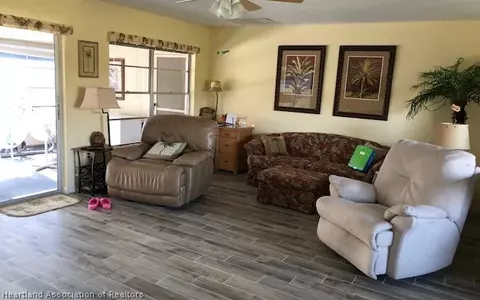 1547 Lakeshore Dr, Lorida, FL 33857 photo 8
