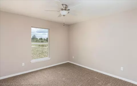 211 Mac Ln, Sebring, FL 33875 photo 11