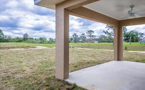 211 Mac Ln, Sebring, FL 33875 photo 15