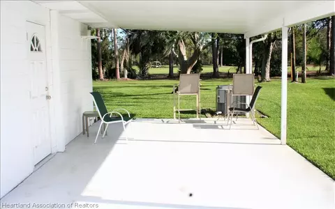 777 Golfside Ln, Sebring, FL 33870 photo 12