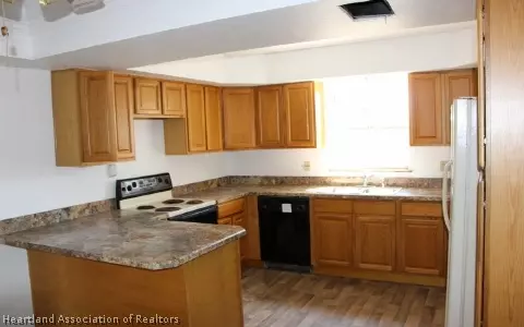 1917 E Recreation Dr, Sebring, FL 33875 photo 6