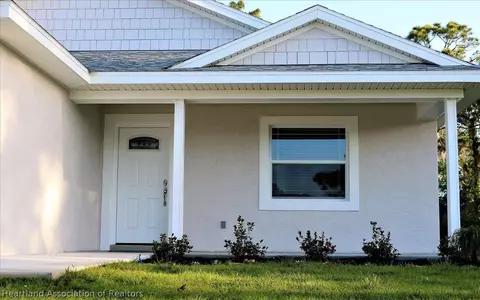 265 Meadowlark Ave, Sebring, FL 33870 photo 5