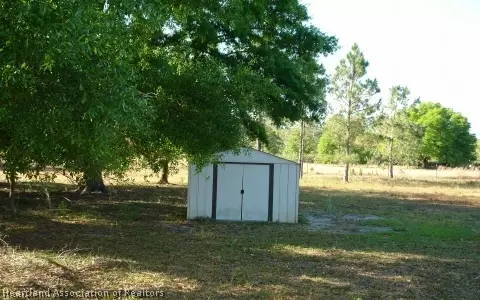402 Dawes Rd, Frostproof, FL 33843 photo 5