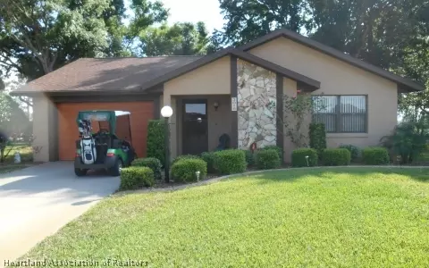 3018 Sugar Pine Cir, Sebring, FL 33872 photo 1