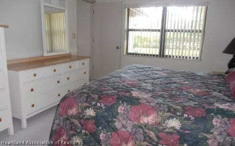 3018 Sugar Pine Cir, Sebring, FL 33872 photo 4