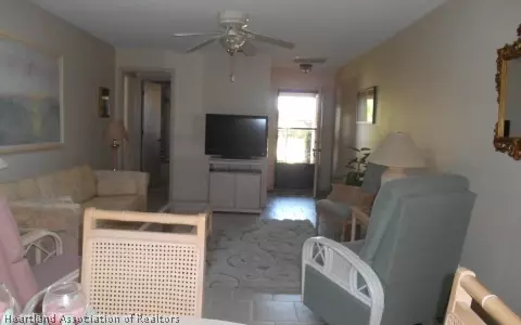 3018 Sugar Pine Cir, Sebring, FL 33872 photo 3