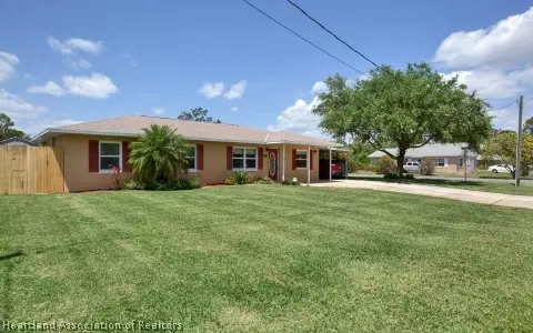 745 Lemans Dr, Sebring, FL 33872 photo 8