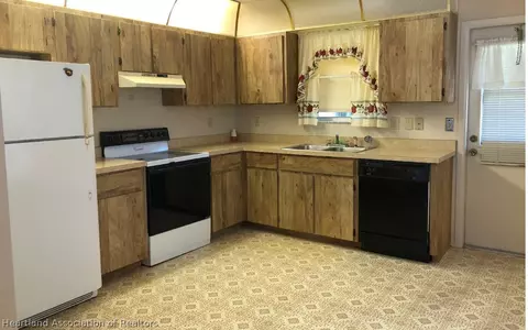 4118 Sebring Ave, Sebring, FL 33875 photo 3