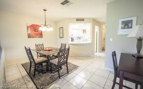 3653 Edgewater Dr, Sebring, FL 33872 photo 4
