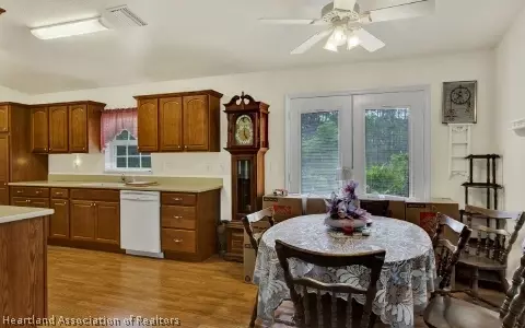 2830 Trellis Dr, Sebring, FL 33875 photo 12