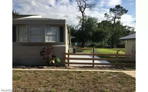 610 River Dr, Sebring, FL 33875 photo 8