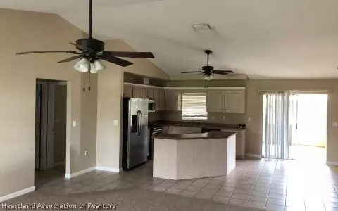 4200 Mandarin Rd, Sebring, FL 33875 photo 2