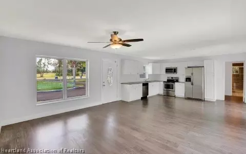 3216 Golfview Rd, Sebring, FL 33875 photo 6