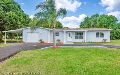 3216 Golfview Rd, Sebring, FL 33875 photo 1