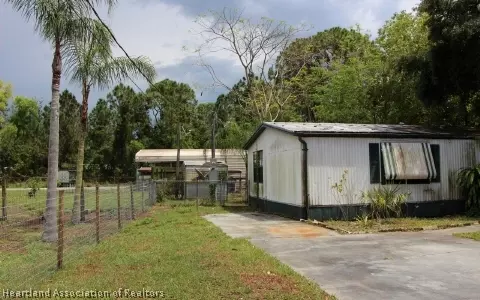6206 SE 98th Trl, Okeechobee, FL 34974 photo 2
