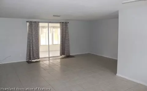 3264 Golfview Rd, Sebring, FL 33875 photo 5