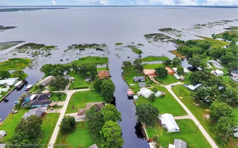 245 Speckled Perch Pt, Lorida, FL 33857 photo 9