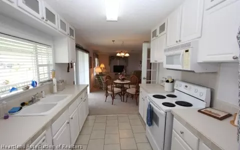 3241 Illinois Ave, Sebring, FL 33870 photo 13