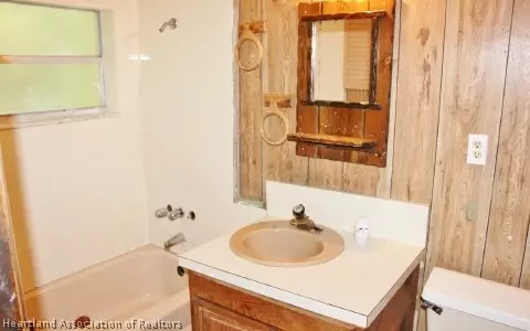 914 NW 10th St, Okeechobee, FL 34972 photo 8