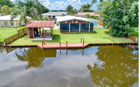 725 Killarney Dr, Sebring, FL 33870 photo 4