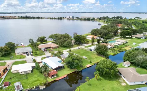 725 Killarney Dr, Sebring, FL 33870 photo 3