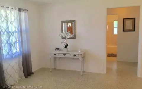 2325 Avalon Rd, Sebring, FL 33870 photo 6