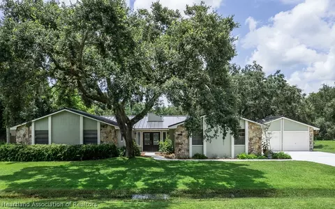 2536 SW 18th Ct, Okeechobee, FL 34974 photo 1