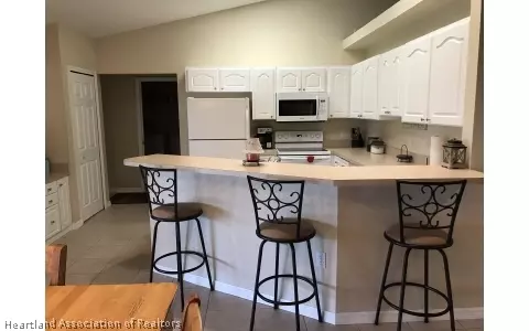 723 Summit Dr, Sebring, FL 33870 photo 5