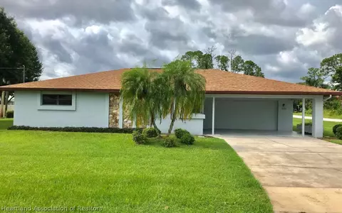 1233 Krouse St, Sebring, FL 33875 photo 1