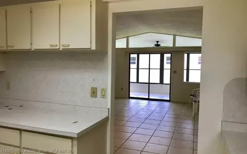 1233 Krouse St, Sebring, FL 33875 photo 9