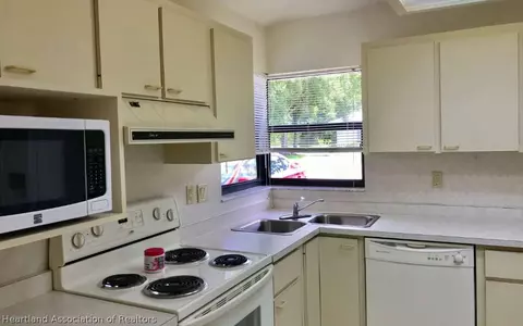 1233 Krouse St, Sebring, FL 33875 photo 6