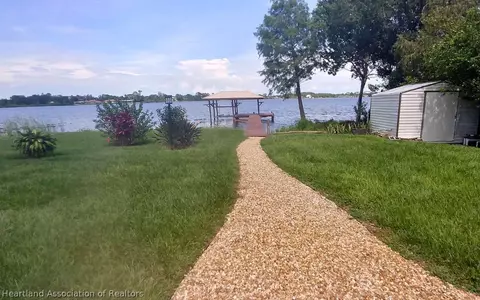 736 Memorial Dr, Sebring, FL 33870 photo 20