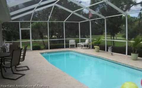 4523 Pebble Beach Dr, Sebring, FL 33872 photo 2