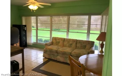 3828 Thunderbird Hill Cir, Sebring, FL 33872 photo 4